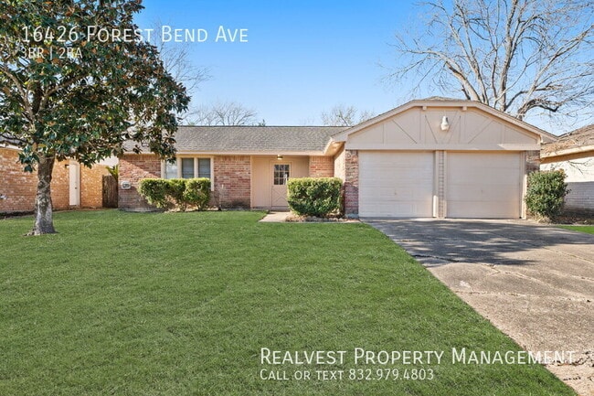 Foto del edificio - 16426 Forest Bend Ave