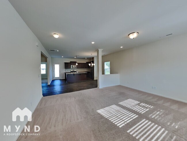 Foto del edificio - 2015 Creeks Landing Dr