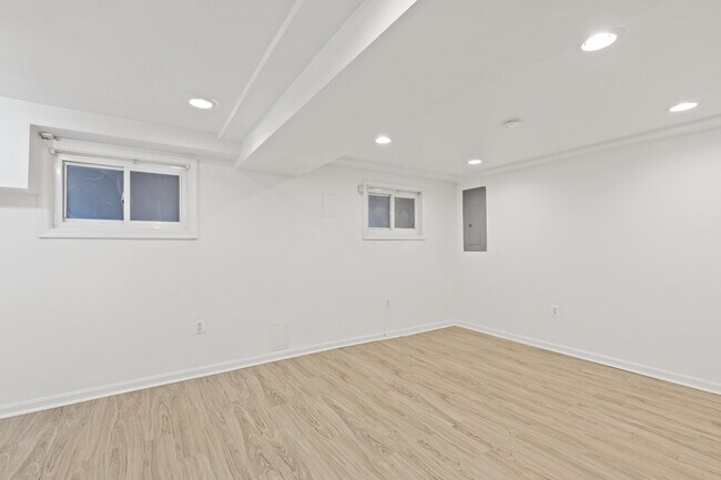 Foto del edificio - 1713 D St NE