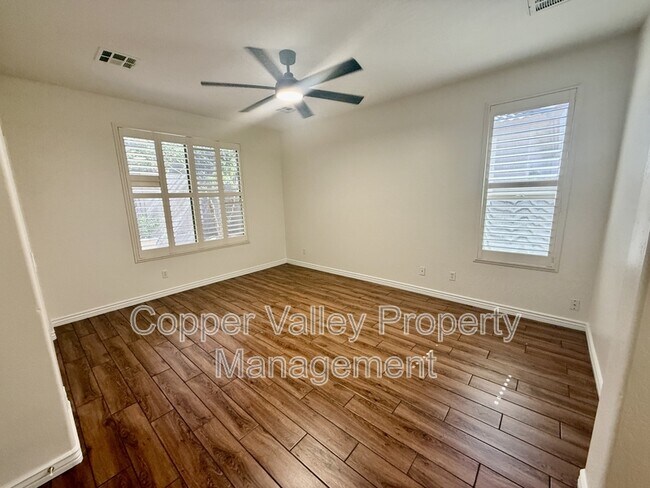 Building Photo - 2606 W Florentine Rd