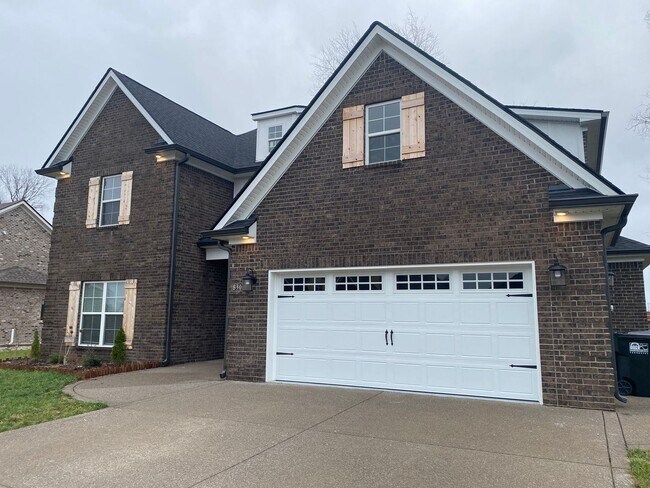 Building Photo - 4 br, 3 bath House - 830 Licinius Lane