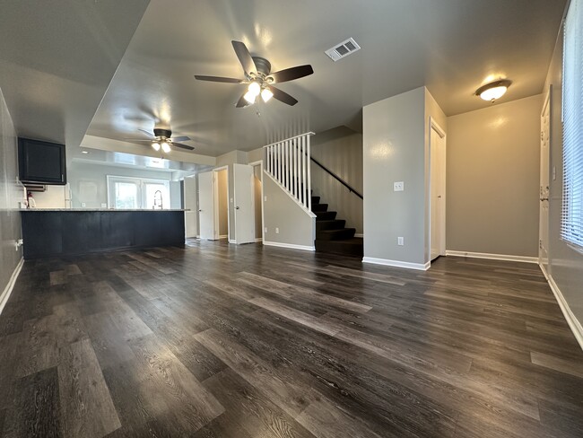 Living/Dining Room - South Adams St