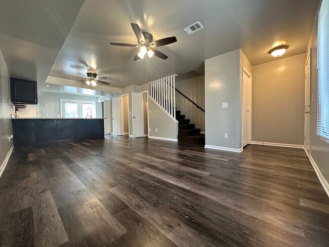 Sala de estar/comedor - South Adams St