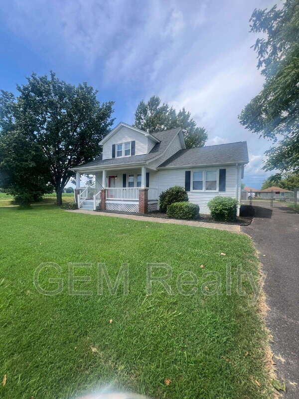 Foto del edificio - 349 White Oak Rd