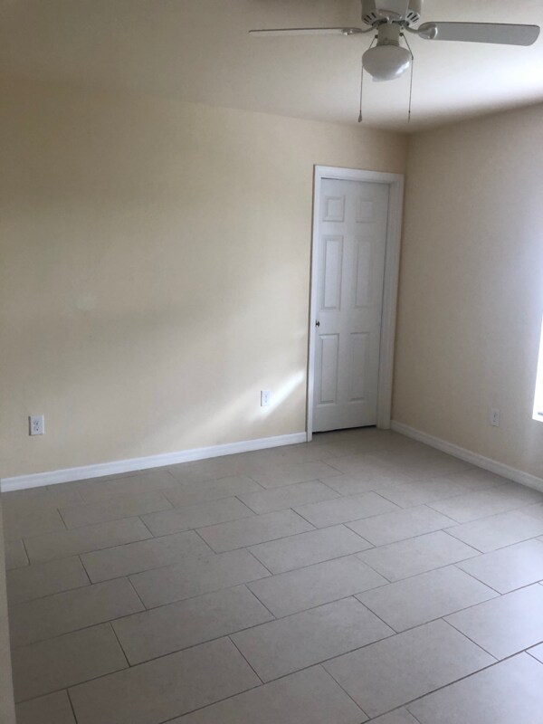 Foto del edificio - 606 SE 10th St