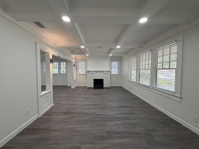 Foto del edificio - 2 Bed/1.5 Bath