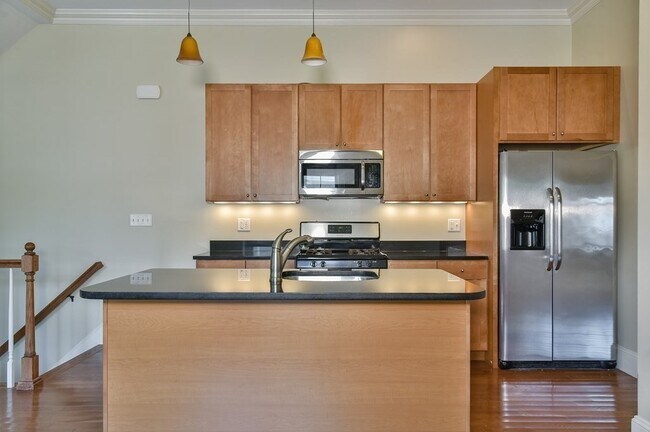 Foto del edificio - 3 Savin Hill Ave