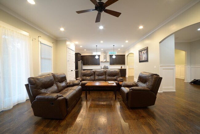 Foto del edificio - 2818 Belcourt Ave