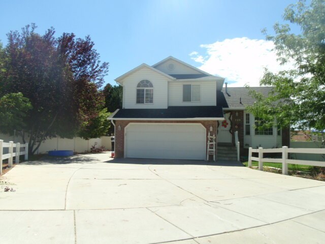 Foto principal - Beautiful North Ogden Home for Rent