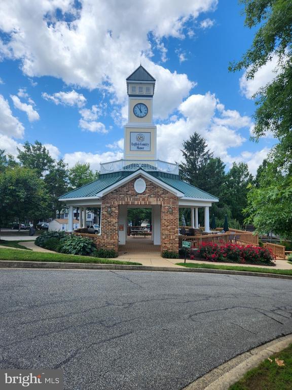 Foto del edificio - 600 Squire Ln