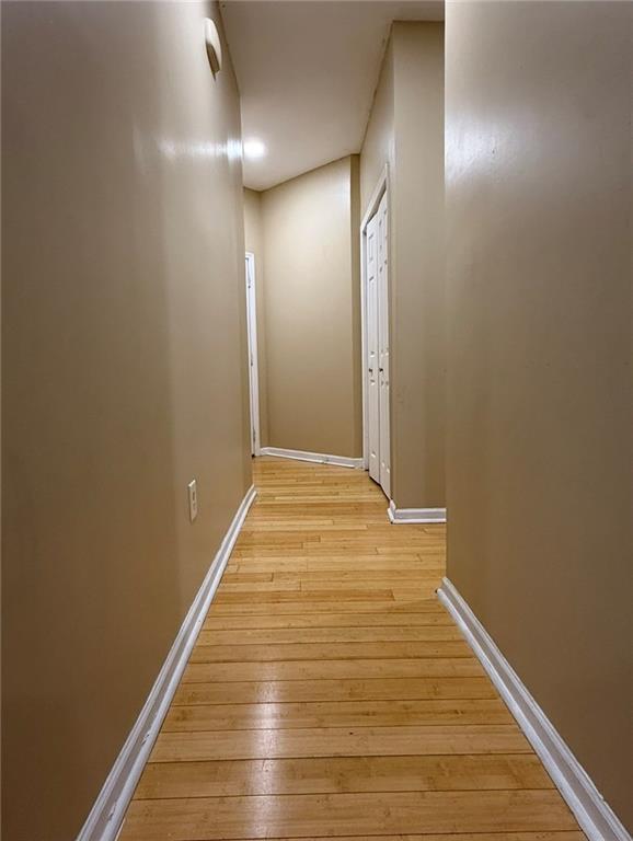 Building Photo - 4831 Oak Path
