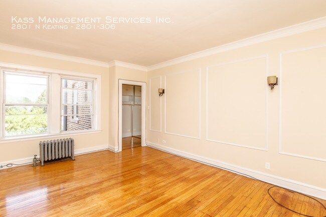 Foto del edificio - 2801 N Keating Ave