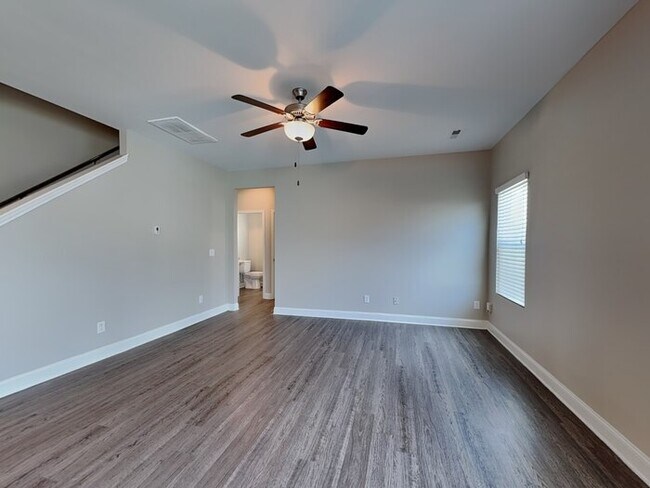 Foto del edificio - 3645 Massey Ridge Ct