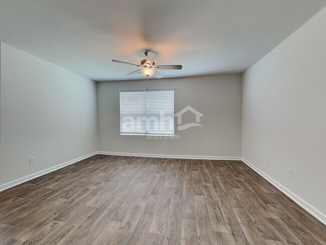 Building Photo - 118 Tobago Cir