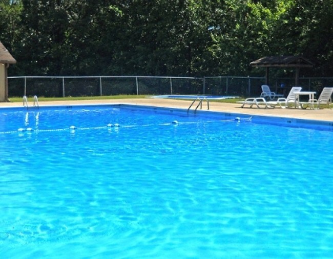 Cherokee Landing Campground Apartments in Middleton, TN