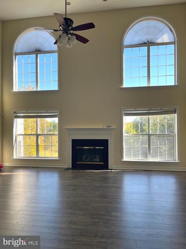 13165 Quade Ln, Woodbridge, VA 22193 House Rental in Woodbridge, VA