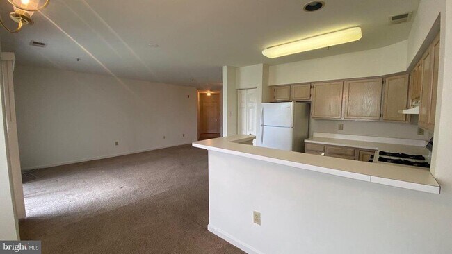 Building Photo - 306 Gatehouse Ln