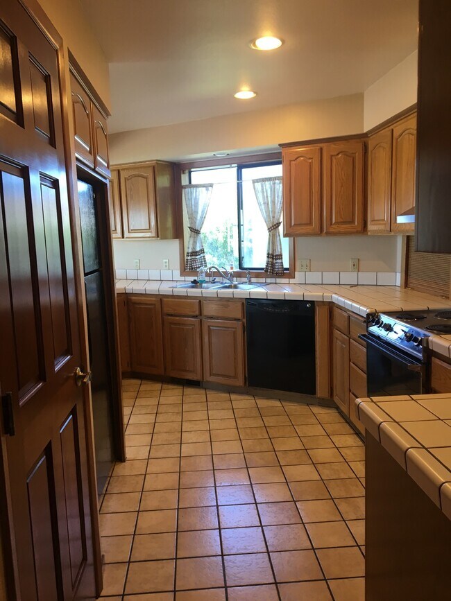 Foto del edificio - 15364 Oceanview Dr
