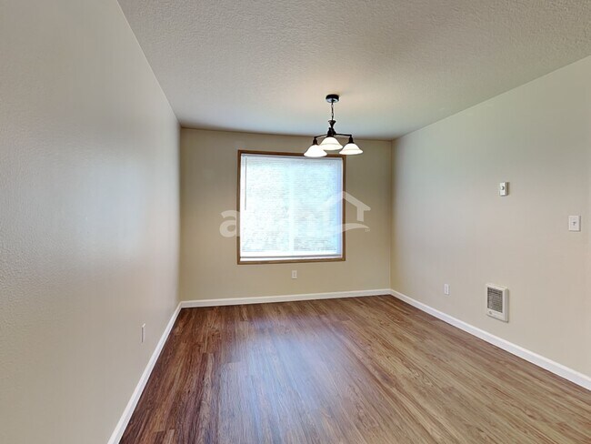 Foto del edificio - 1302 NW 4th St