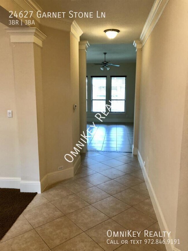 Foto del edificio - 24627 Garnet Stone Ln