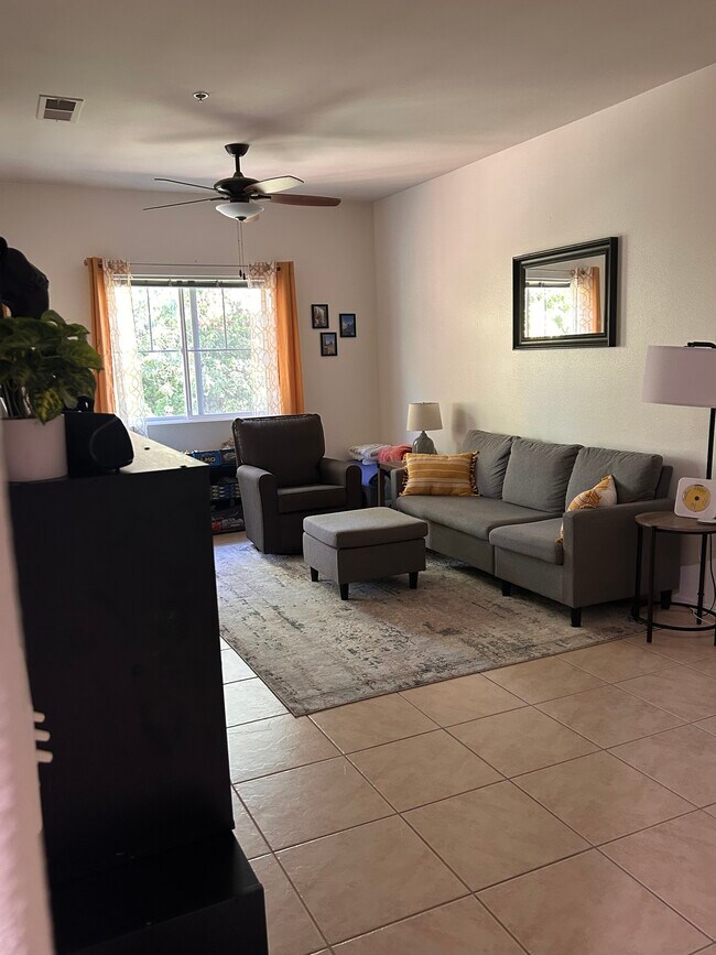 26450 Arboretum Way Unit 1006, Murrieta, CA 92563 Condo for Rent in