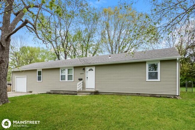 Foto del edificio - 5019 Norwood Avenue, Kansas City, MO 64133