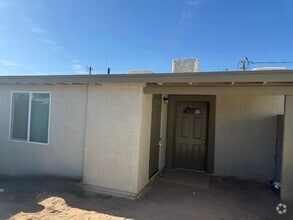 Building Photo - 206 W President St