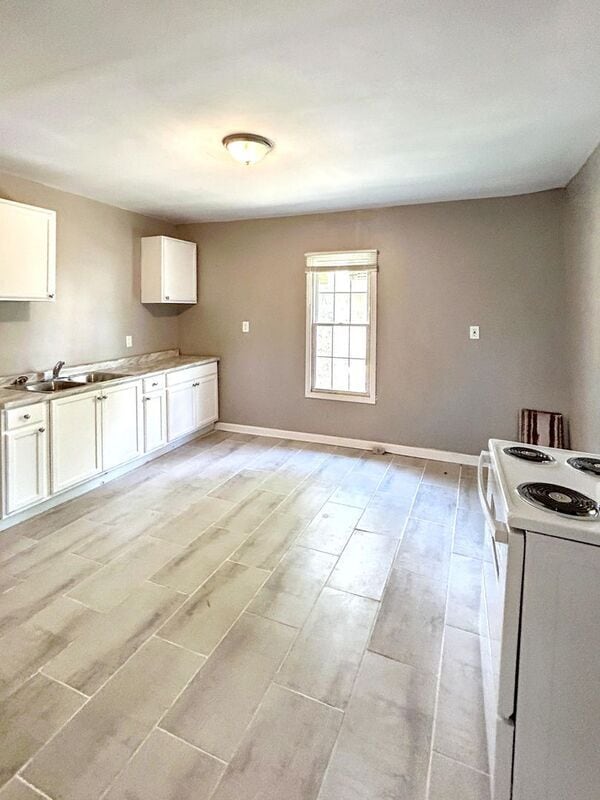 Building Photo - 2128 46th Place Ensley