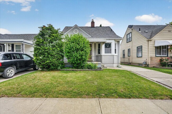 Foto del edificio - Charming 3-Bedroom Bungalow for Rent in Lincoln Park