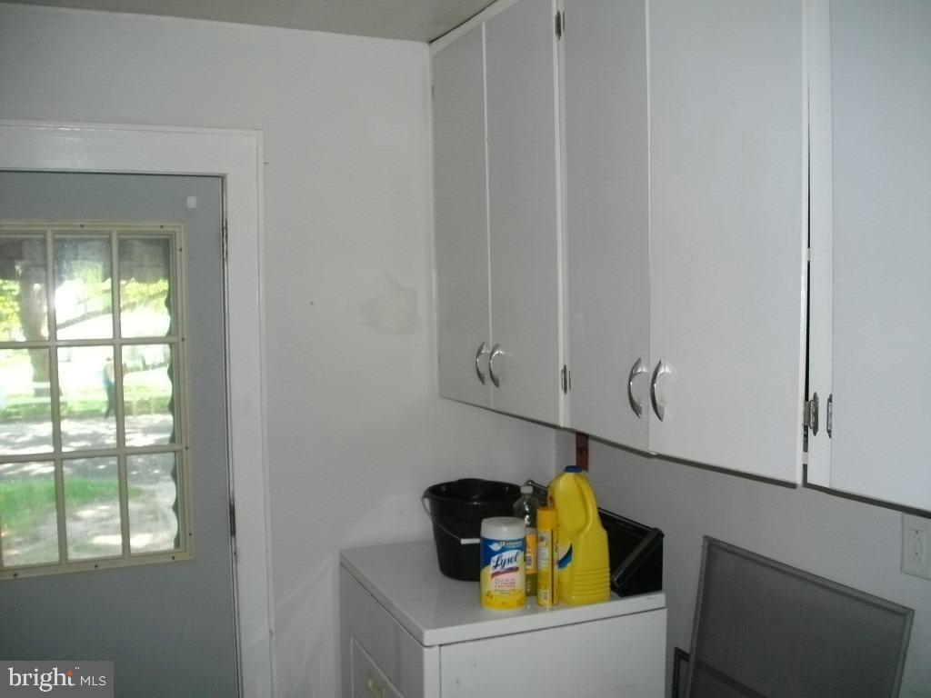 Primary Photo - 377 Ives Ave