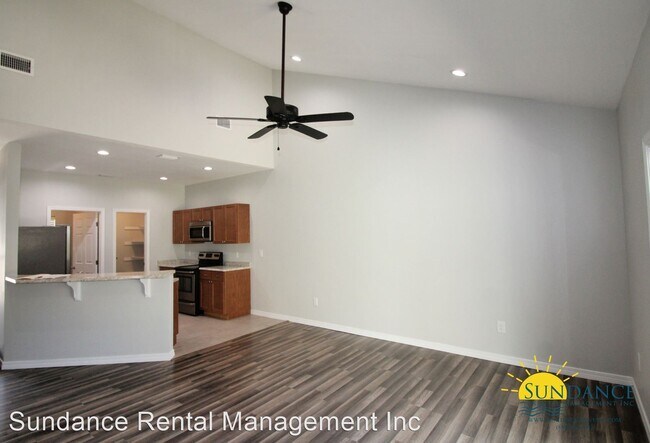 Building Photo - 3 br, 2 bath House - 627 Roberts Road Unit B