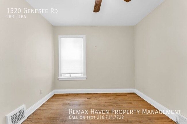 Building Photo - 1520 Genesee Rd. Down, S Euclid - 2 bed 1 ...