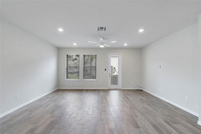 Building Photo - 4851 Indio Trl
