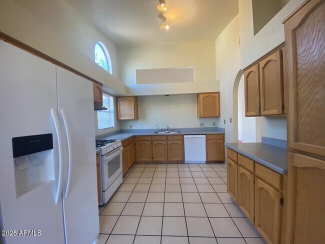 Foto del edificio - 2948 E Ridge Crest St