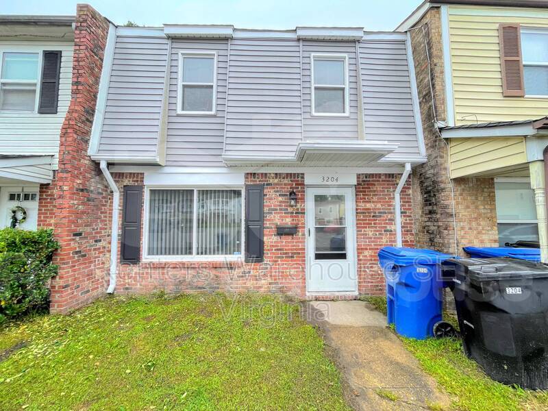 Foto principal - 3204 Wimbledon Way