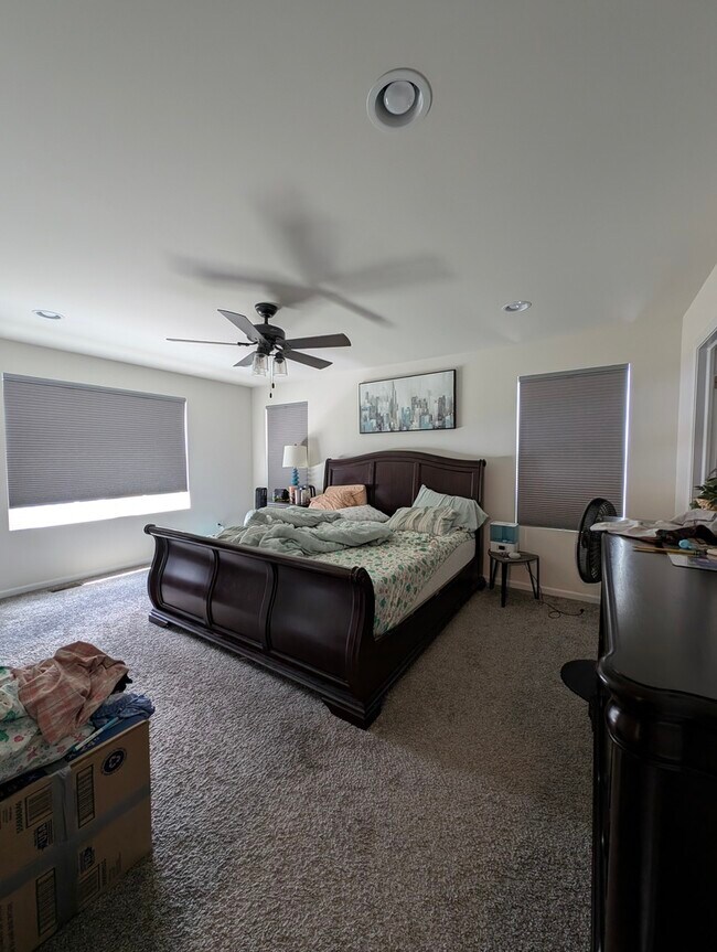 Foto del edificio - 3765 St James Ct