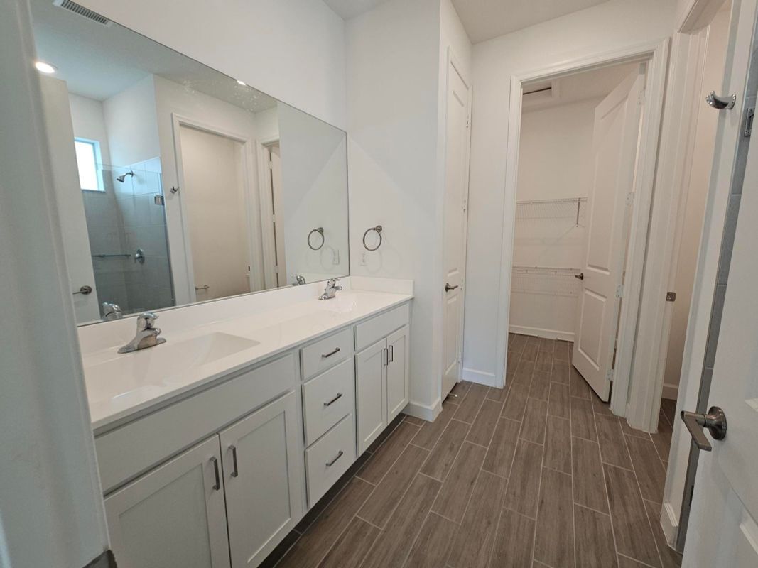 Foto del edificio - 15018 Three Ponds Trail