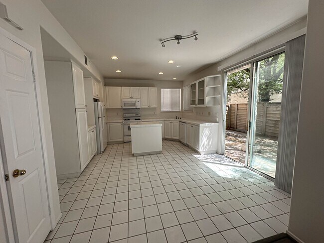 Building Photo - COMING SOON! Charming 4-Bedroom Home with ...