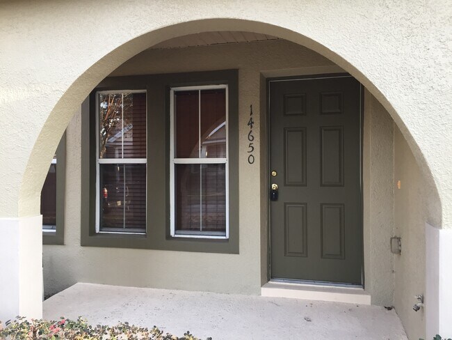 Foto del edificio - 3 bedroom townhouse in the desired Avalon Park