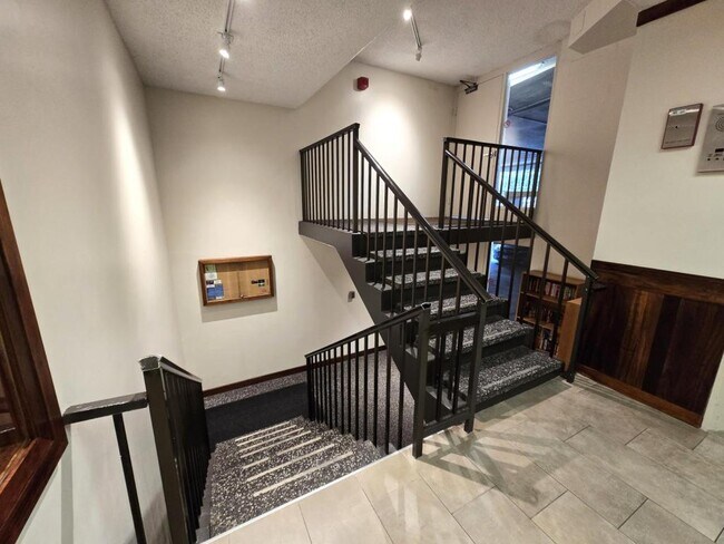 Foto del edificio - 920 Ward Ave