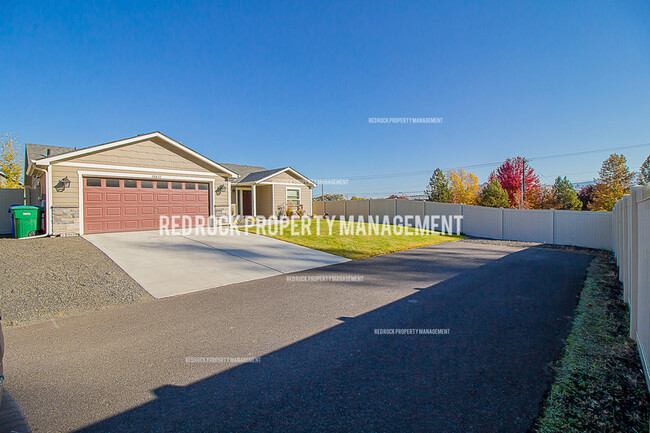 Building Photo - 18431 Selkirk Estates Rd