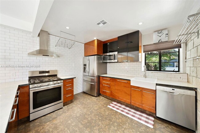 Foto del edificio - 501 NW 45th St