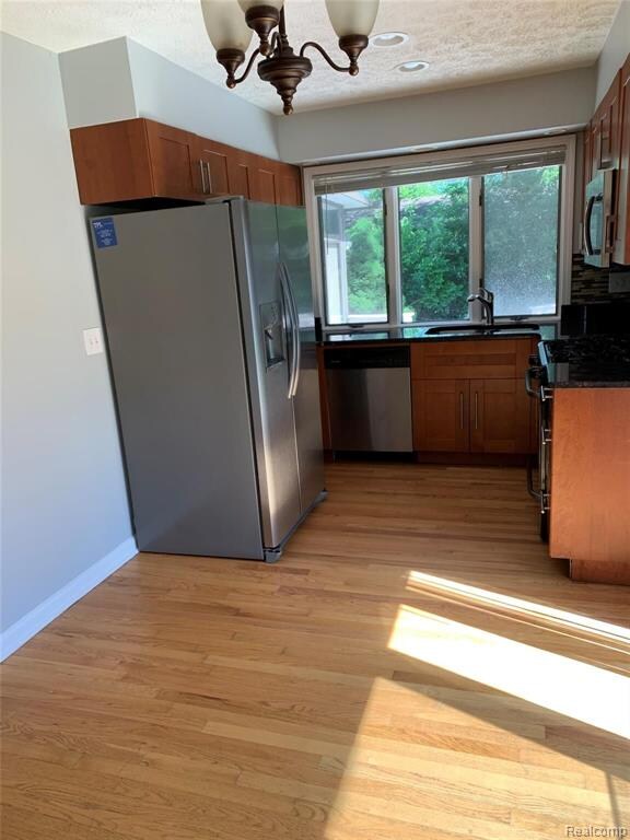 Foto del edificio - 4162 Cypress Dr