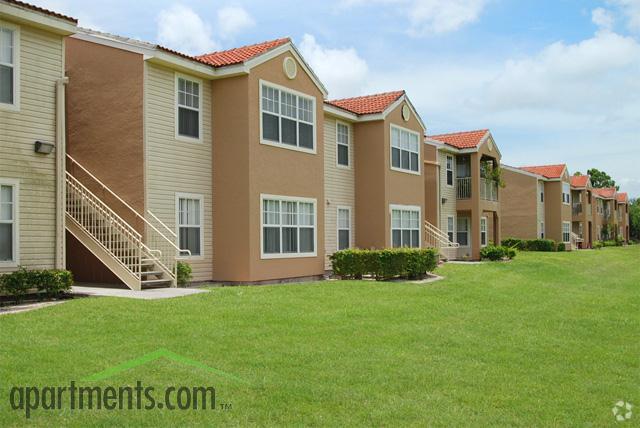 Foto principal - Woodlake Apartments