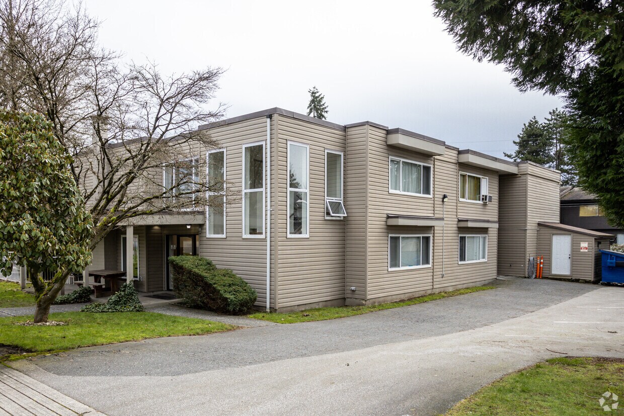 Photo du bâtiment - Soroptimist Lions Manor