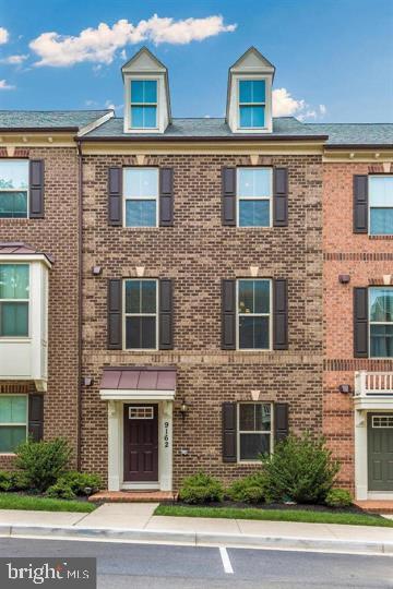 Foto principal - 9162 Landon House Ln