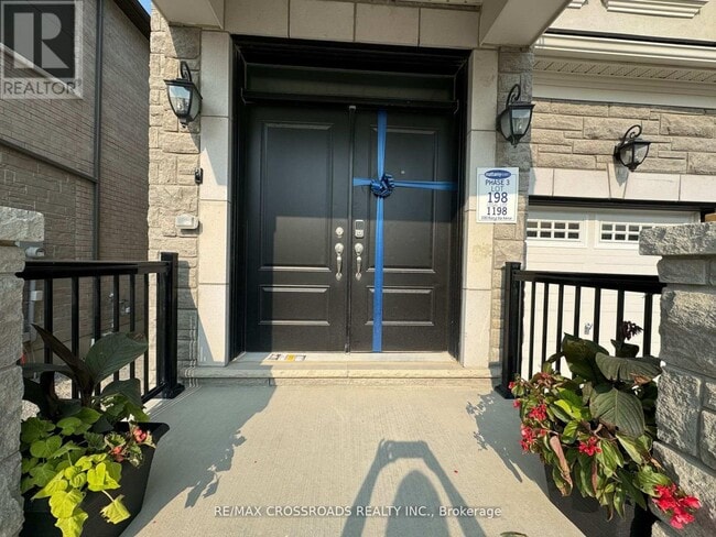 Building Photo - 3083 Blazing Star Ave