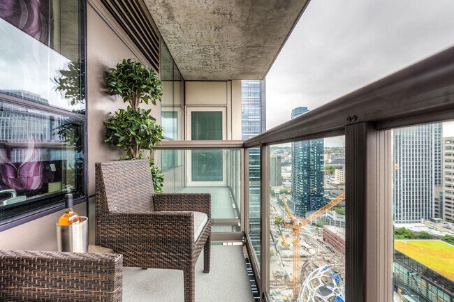 Foto del edificio - 2101 6th Ave