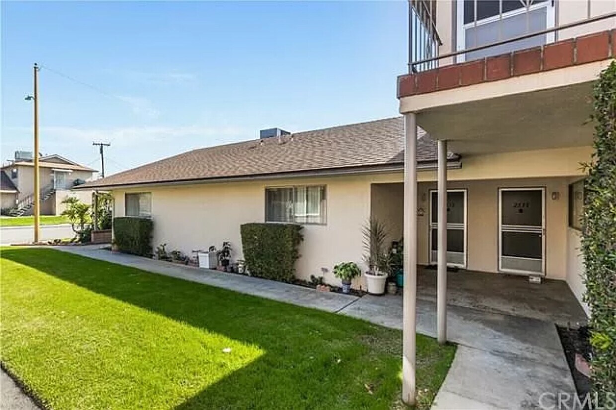 2331 Pattiglen Ave Unit 2335 Pattiglen, La Verne, CA 91750 Apartments