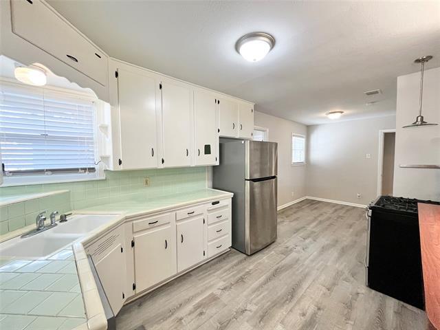 Building Photo - 4901 Rector Ave